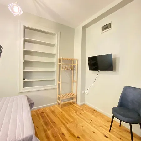 Comfortable Studio Flat In Beyoglu Διαμέρισμα *